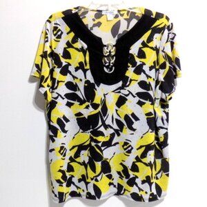 Dress Barn Women's Yellow, Black & White Floral V-Neck Flutter Sleeve Top – 1X